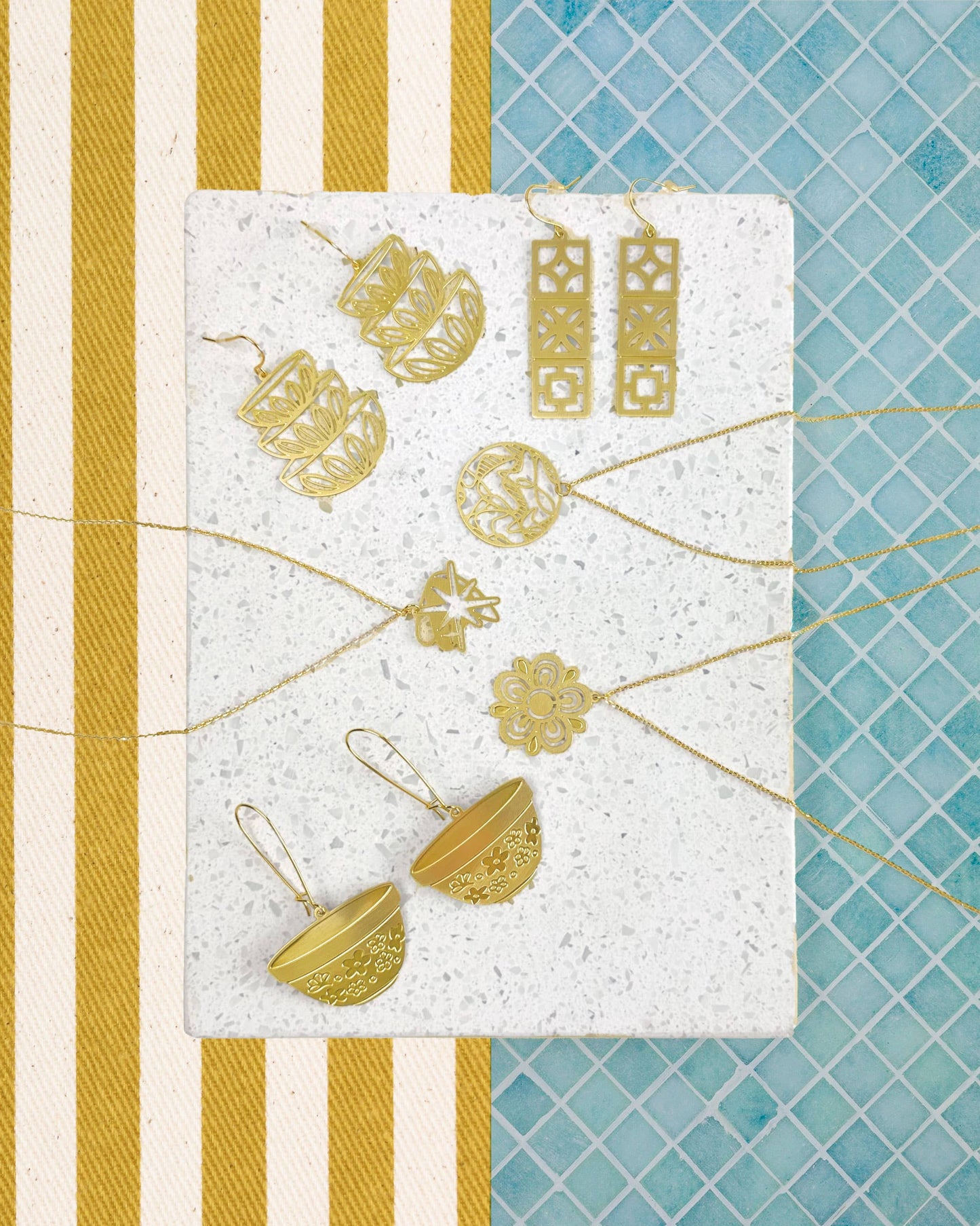 Retro Bowls Stacked Earrings | Cathrineholm Lotus Pattern
