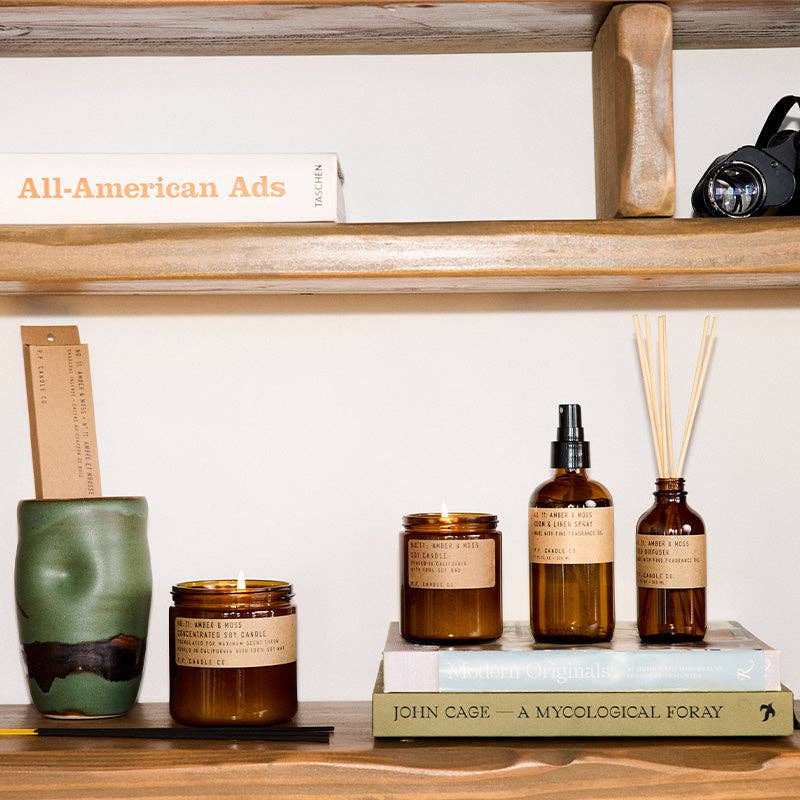 Amber & Moss :: 7.75 fl oz Room & Linen Spray