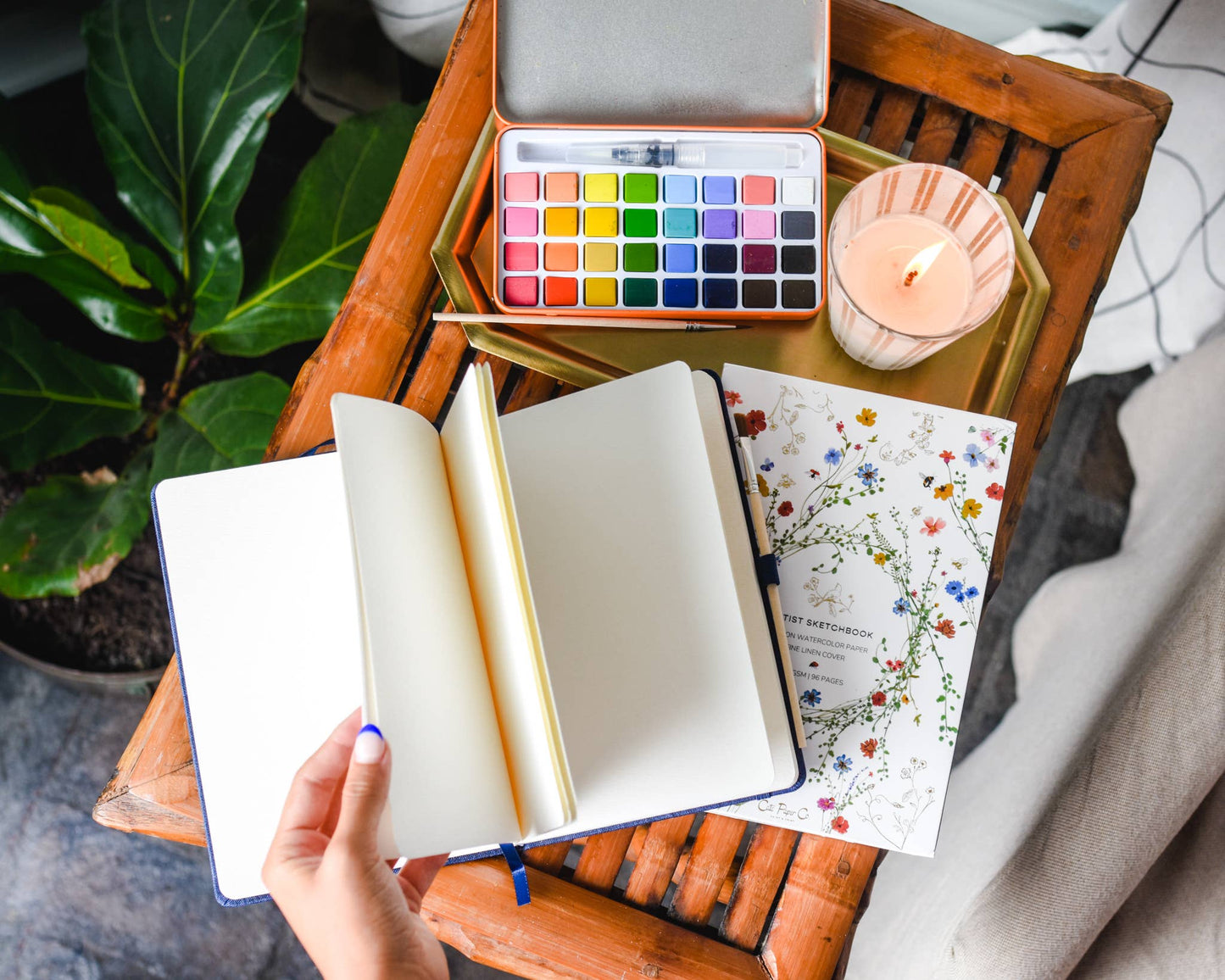 Gold Floral Embossed Linen Cover Sketchbook