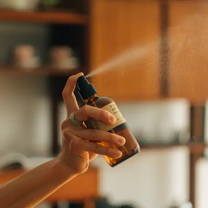 Sandalwood Rose :: 7.75 fl oz Room & Linen Spray