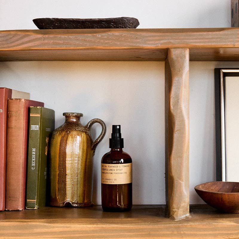Teakwood & Tobacco - 7.75 oz Room & Linen Spray